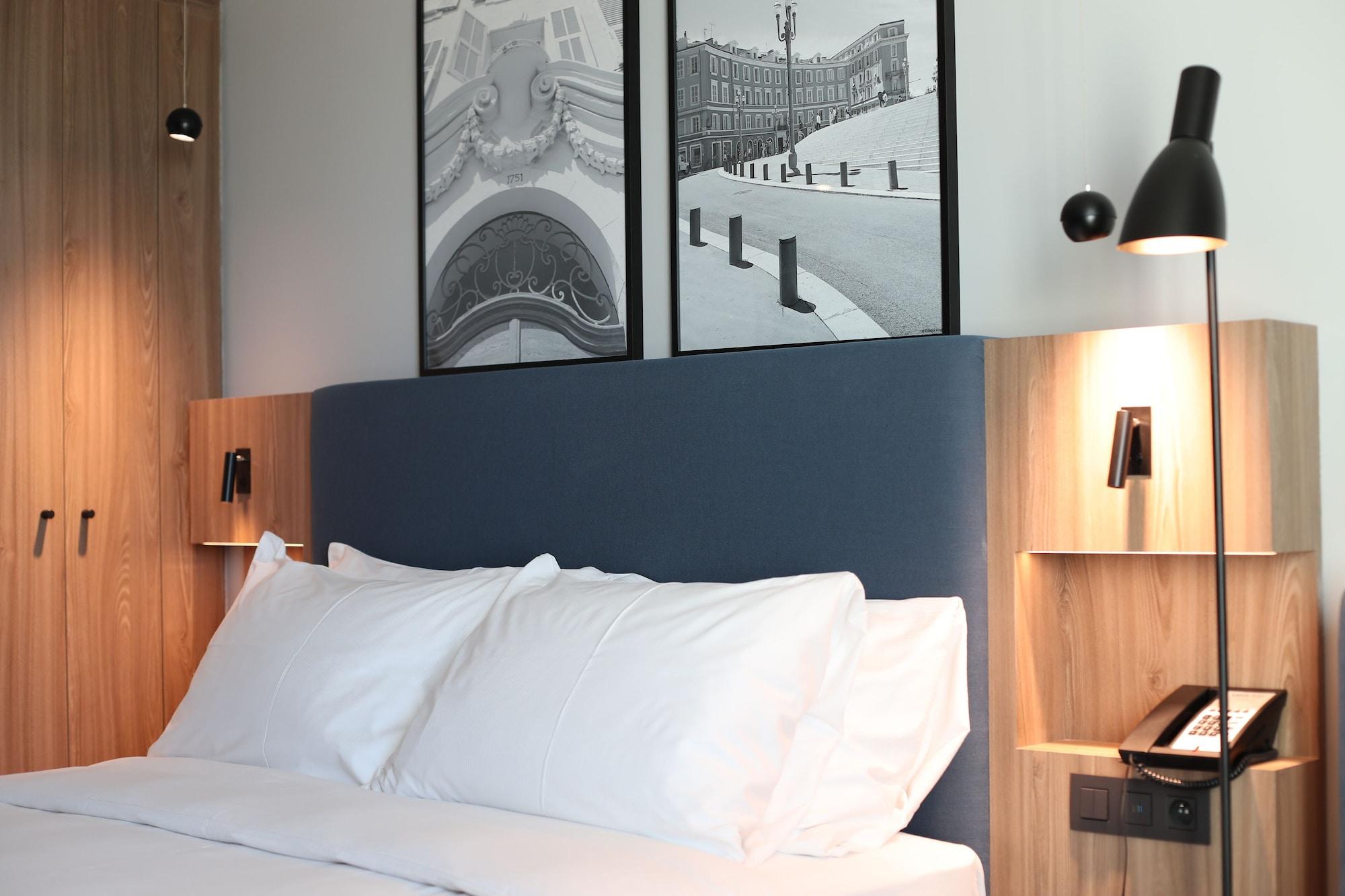 Radisson Airport Hotel