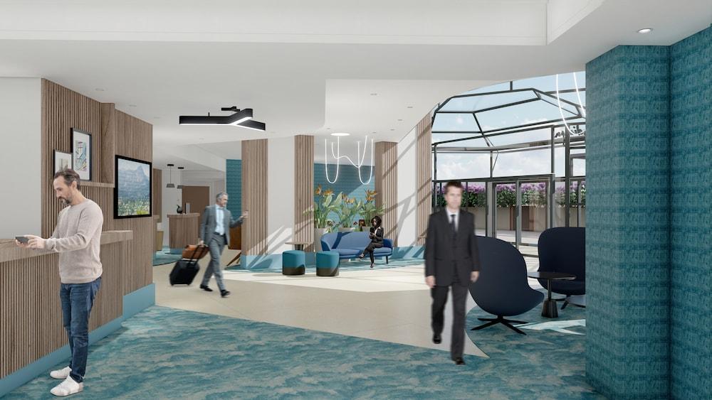 Radisson Airport Hotel 4*