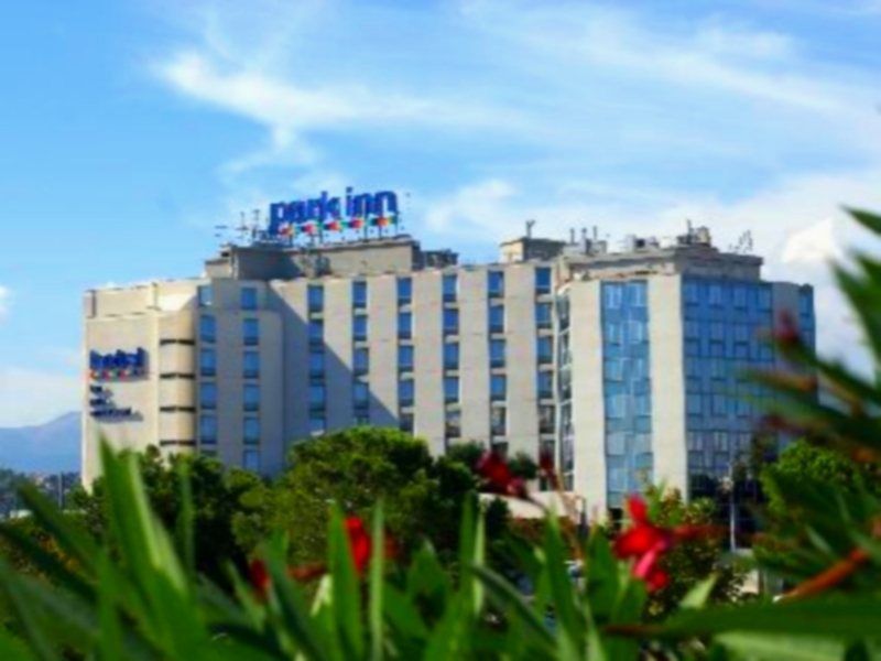 Radisson Airport Hotel